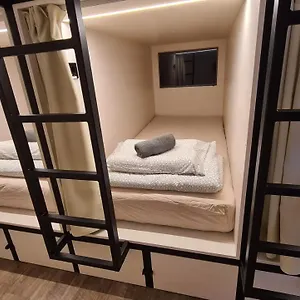 Cabin Hostel Liubliana
